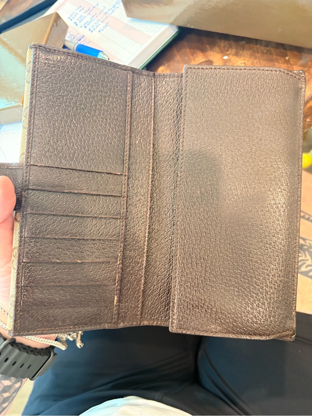 Gucci Brown GG Canvas Bifold Wallet some wear. With COA - Picture 8 of 9